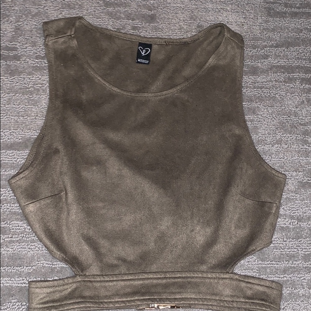 Crop top